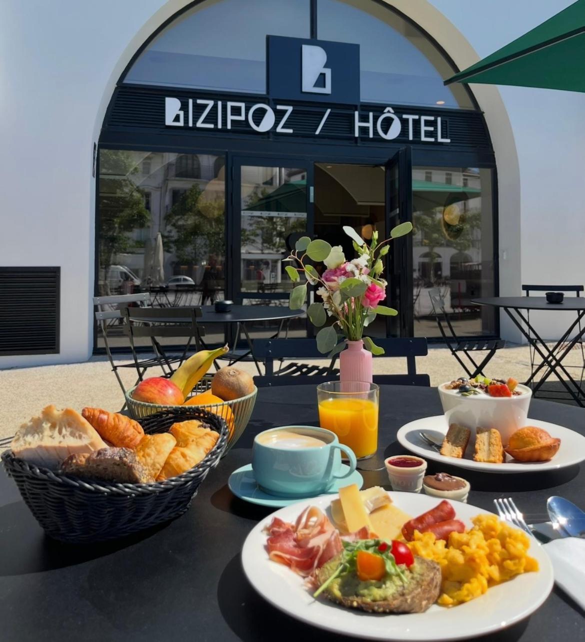 Bizipoz Hotel Saint-Jean-de-Luz Exterior foto